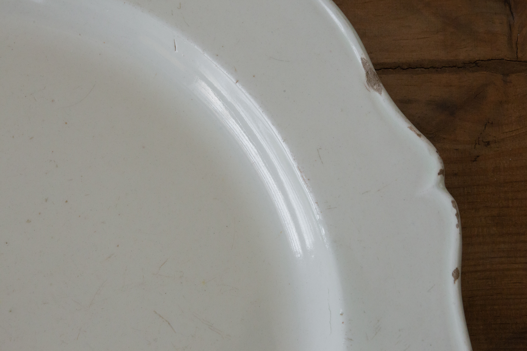 在庫限定白錫釉 ファイアンス花リムオーバルプレート皿 / 18世紀・フランス / アンティーク 古道具 民陶 1700年 - 1800年